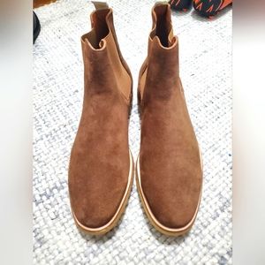 Common Projects Chelsea Boots